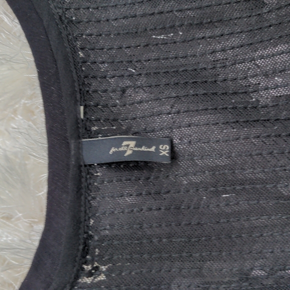 Black sequin racer back tank - Picture 2 of 3